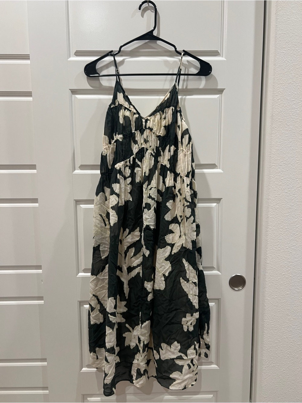 Comptoir Des Cotonniers Green and Cream Midi Dress